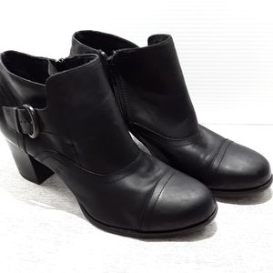 BORN Leather Ankle BOOTS 3”Block Heels BLACK 9.5 like new